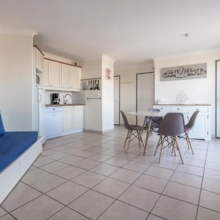 Bleu Marine - Maeva - 3 Pieces 6 Personnes Vue - Confort Mae-2885 * לאקאנו